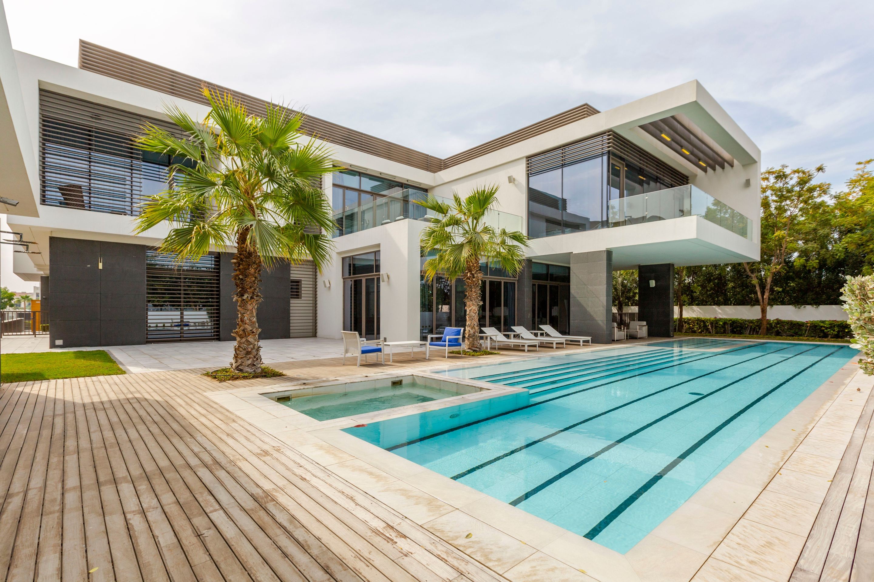 Palm Beachfront Villas